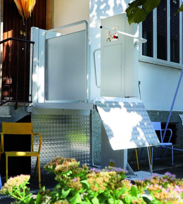 piattaforma-elevatrice-idraulica-esterna_V_600